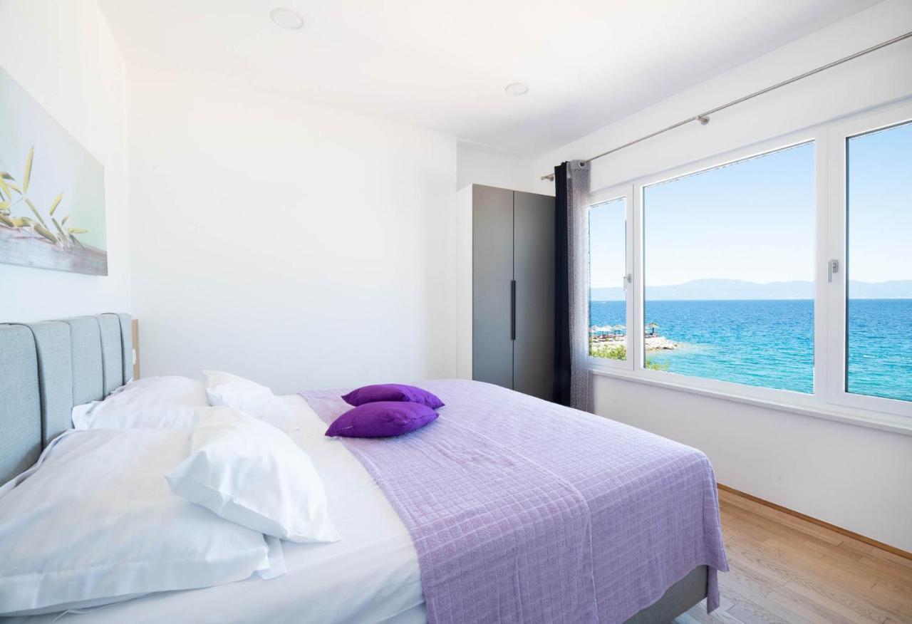Sunset Sea Apartment *
